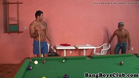 European muscle amateurs barebacking in group